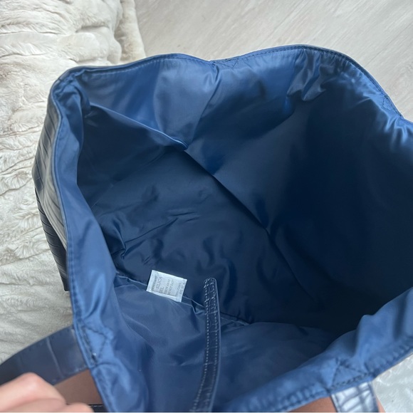 Saks fifth avenue tote bag navy blue - Picture 6 of 8